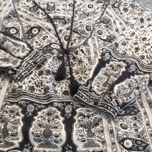 Lucky Brand women’s blouse. Peasant style. Size XS - Picture 10 of 10